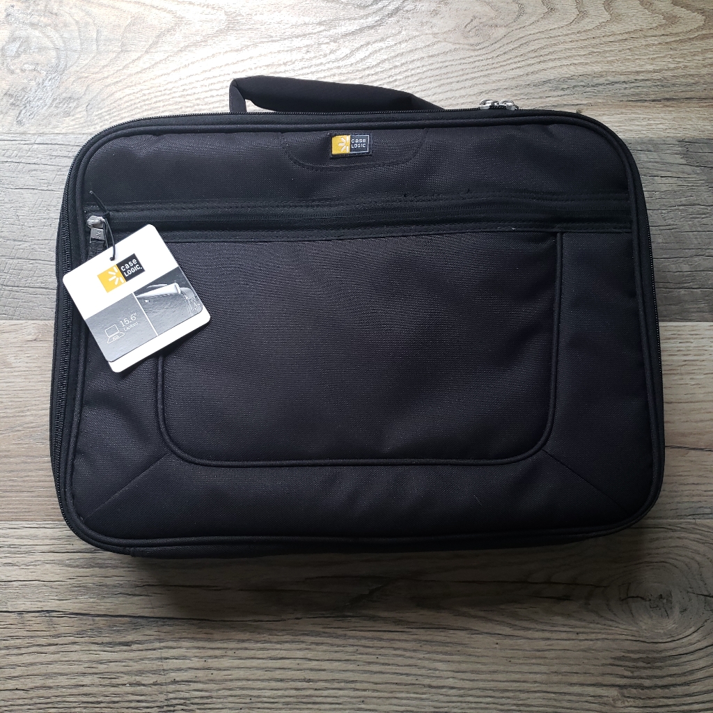 Case Logic Carrying Case For 156 Laptops